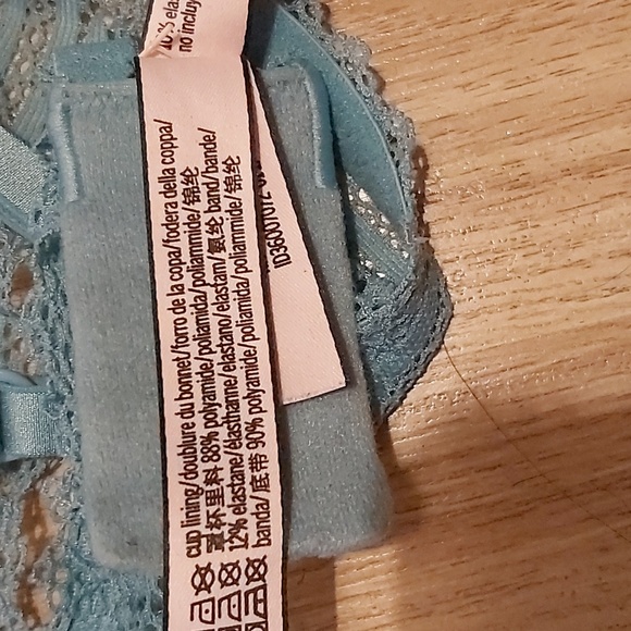 VICTORIA'S SECRET Teal Floral Lace Triangle Bralette Large - Picture 7 of 8